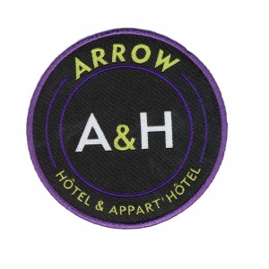 Woven badge/label